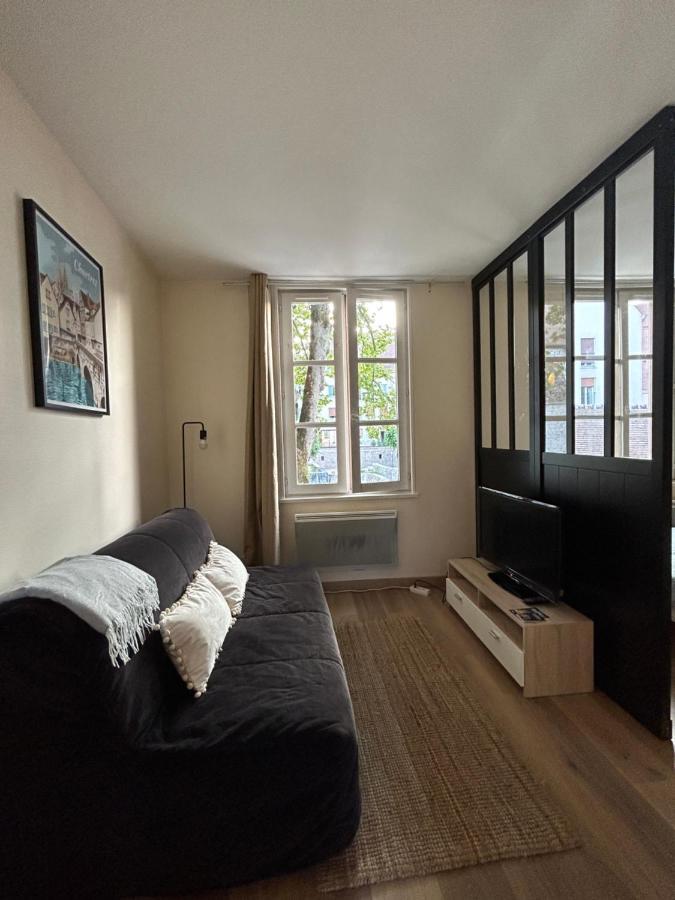 Appartement Bords De L'Eure Charmant Studio Chartres Eksteriør billede